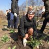 Щоб у серці сонце завжди сходило щасливо - Ви садіть дерева й квіти, хай ростуть на диво !