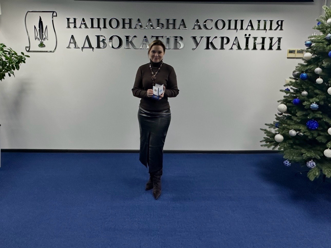 Вітаємо в.о. декана ФПМВ Ганну Цимбал з почесною нагородою Національної асоціації адвокатів України! Вітаємо в.о. декана ФПМВ Ганну Цимбал з почесною нагородою Національної асоціації адвокатів України!